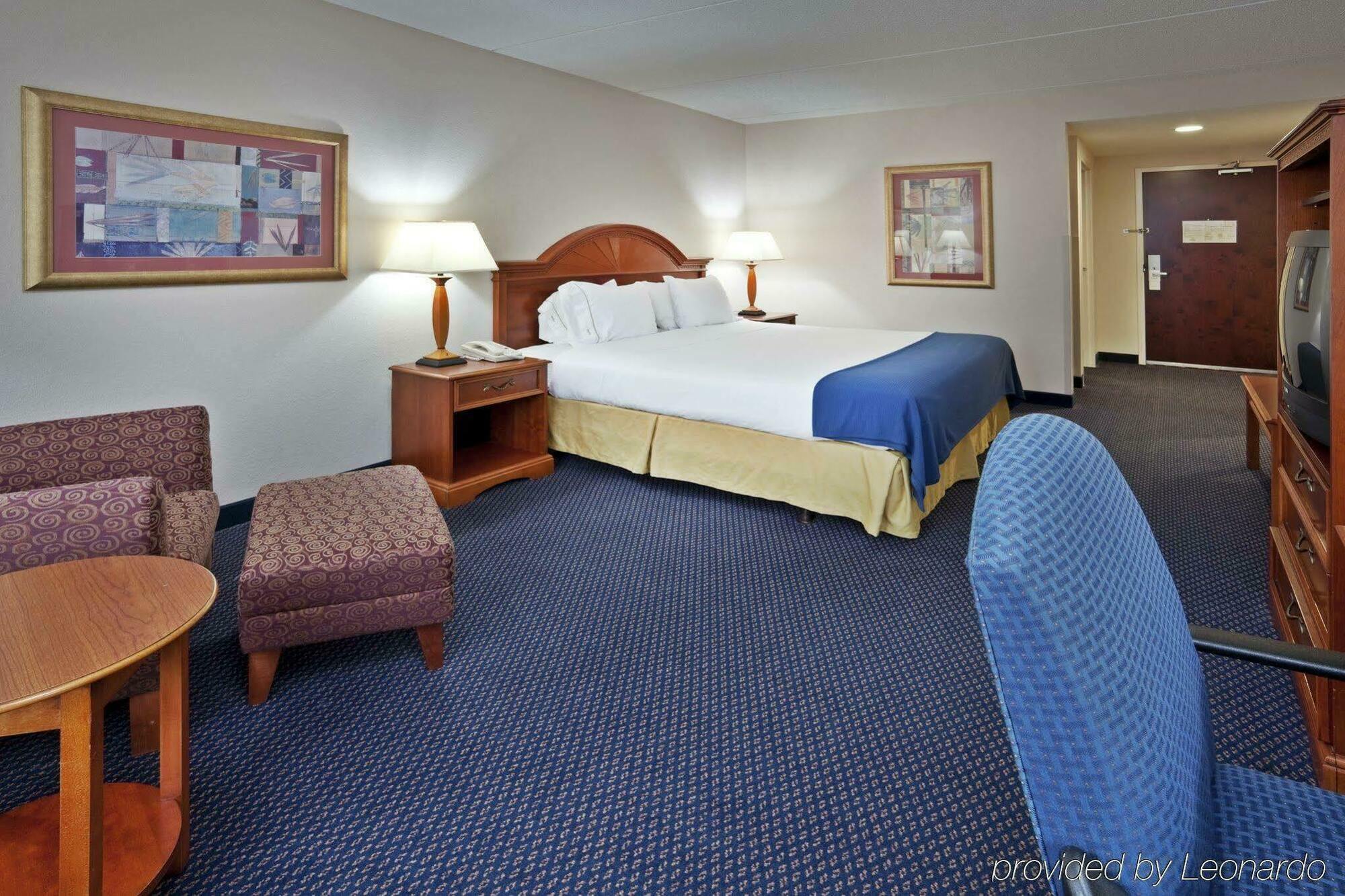 Holiday Inn Express Hotel & Suites High Point South By Ihg Archdale Exterior photo